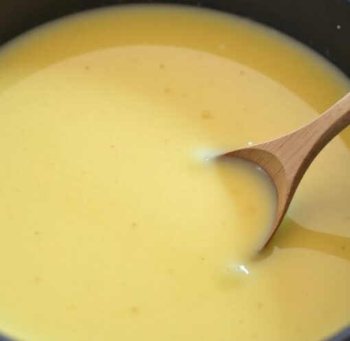 Sauce au beurre blanc : recette simplifiée et conseils de chef pour réussir